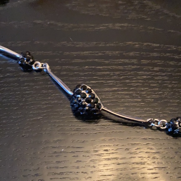 Large Baroque Pearl Necklace - Picture 5 of 9